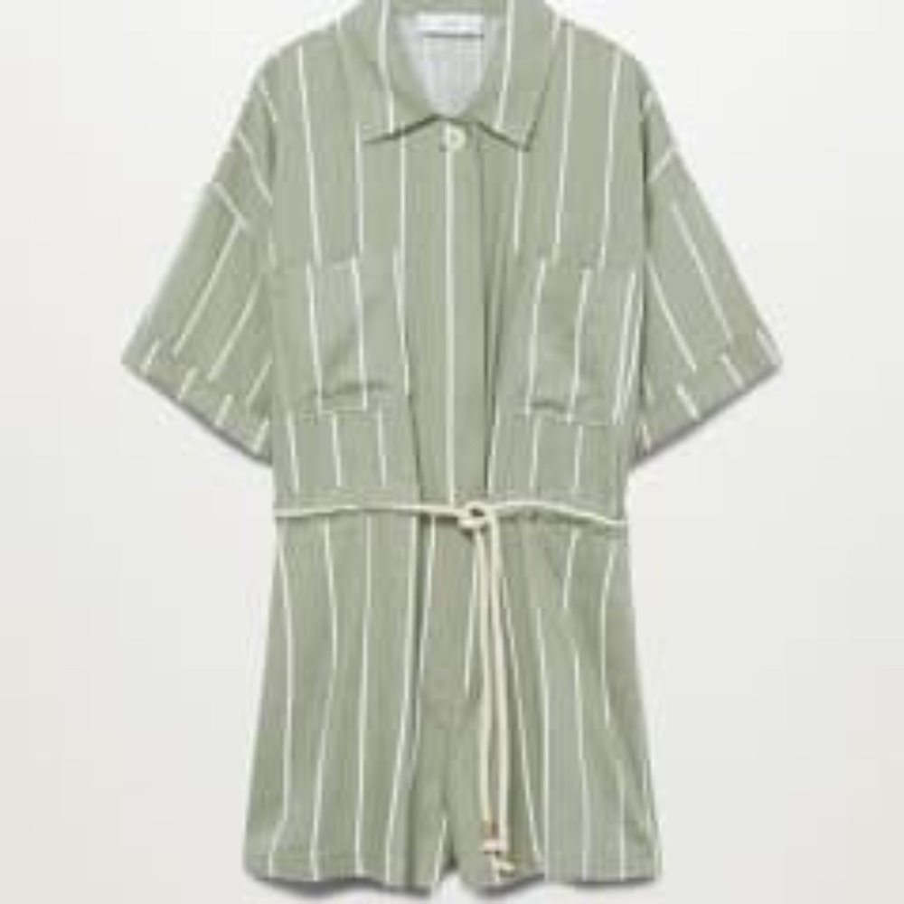 MANGO brand short jumpsuit